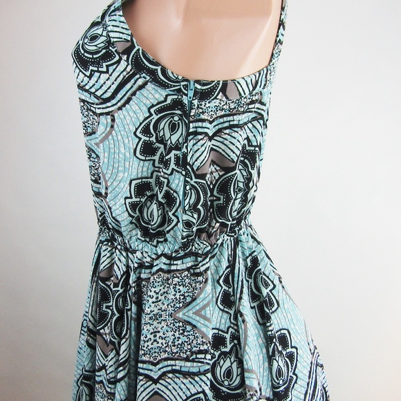 H & M SunDress size 6 - Picture 3 of 8